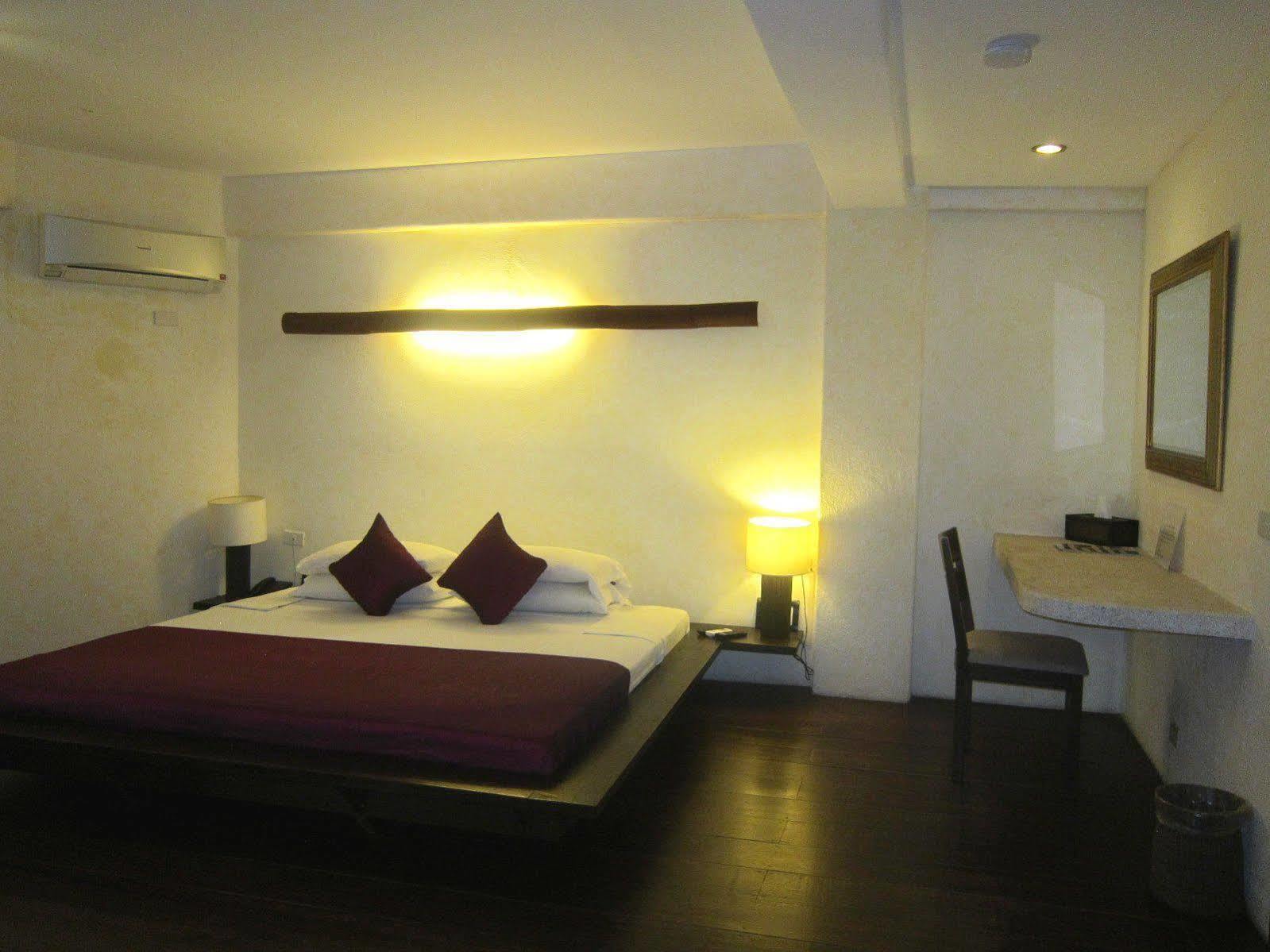 Signature Boracay Punta Rosa Balabag  Exterior foto